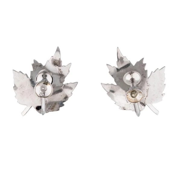 Mikimoto Estate Akoya Pearl Clip Earrings - Picture 3 of 5